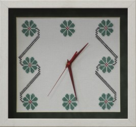 Ceas  - marca Framing Art - Camp cu norocel